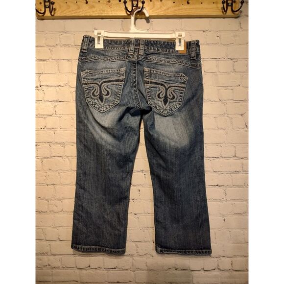 Maurices capris size 5/6 * - Picture 2 of 3